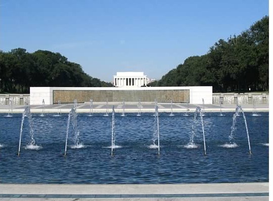 World War II Memorial and Lincoln Memorial